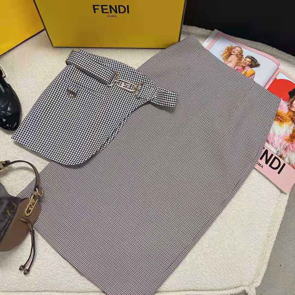 Side profile of Fendi Women Beige Houndstooth Wool Skirt silhouette