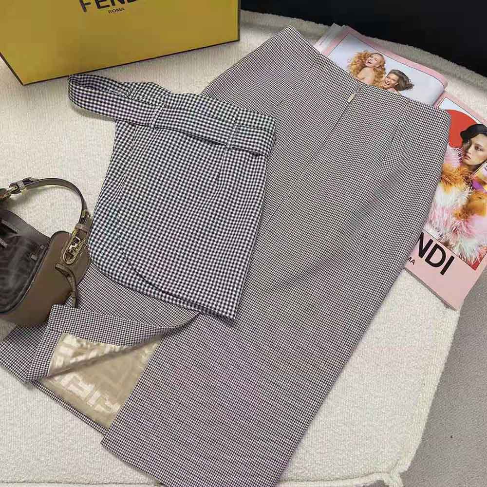 Fendi Women Beige Houndstooth Wool Skirt - image 4