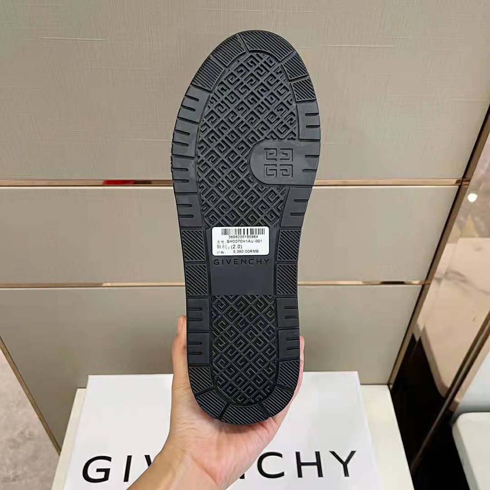 Top view highlighting lace-up closure on Givenchy Men G4 Sneakers