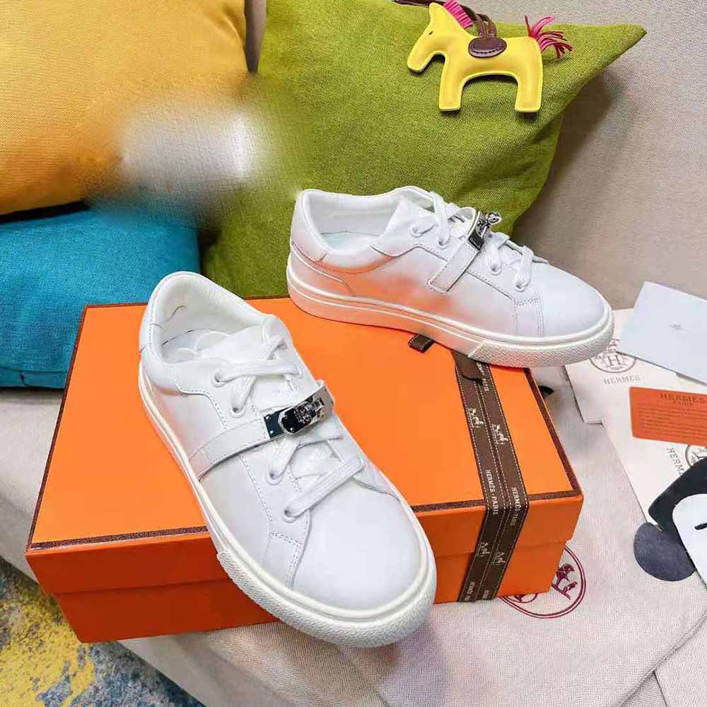 Hermes Women Day Sneaker in Calfskin and Matte Mississippiensis Alligator Leather - image 6