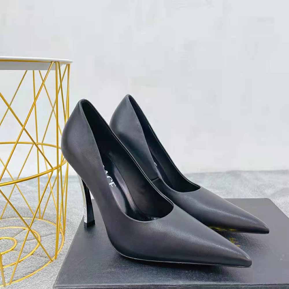 Versace Women Pin-Point Pumps in Calf leather-Black - image 4