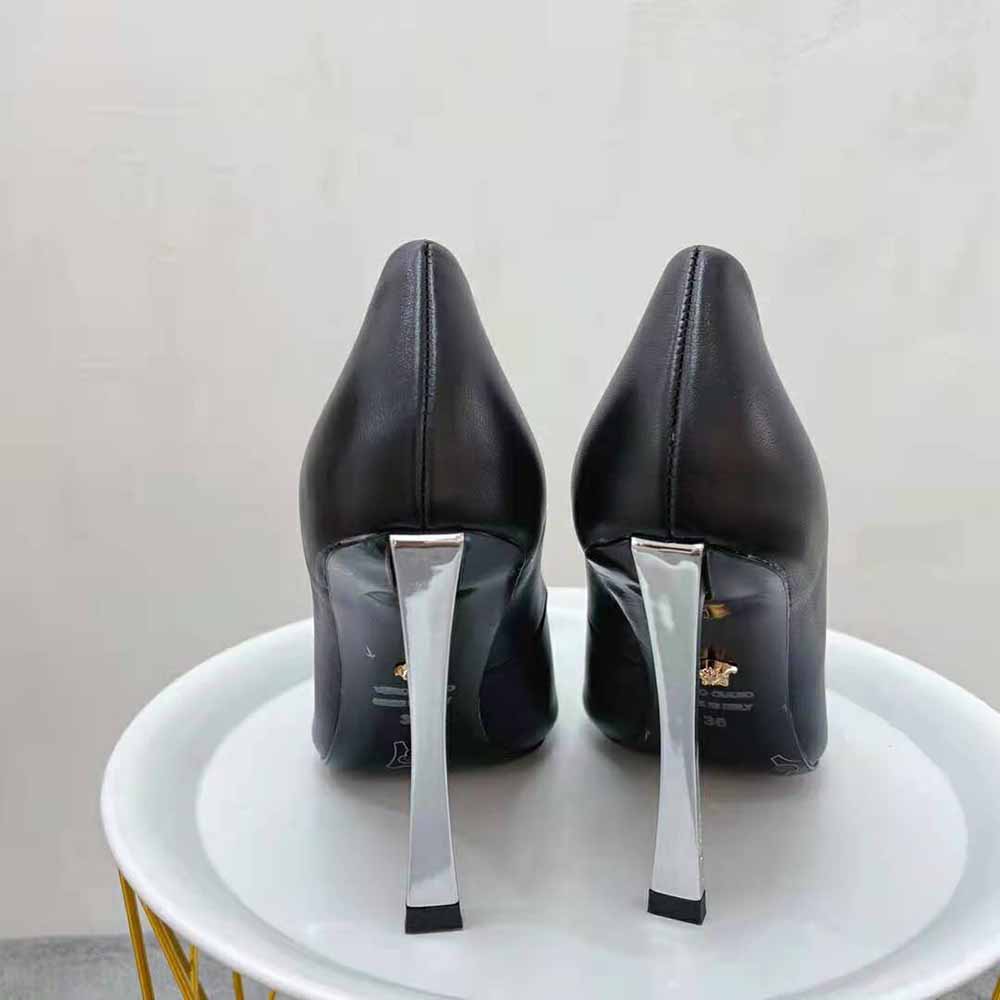 Versace Women Pin-Point Pumps in Calf leather-Black - image 7