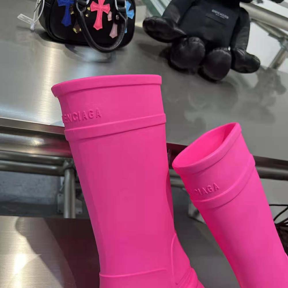 Balenciaga Women Crocs™ Boot in Bright Pink Rubber - image 10
