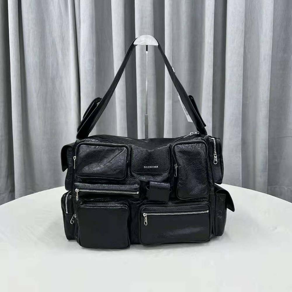 Close-up of silver-tone hardware on Balenciaga Women Superbusy Large Sling Bag