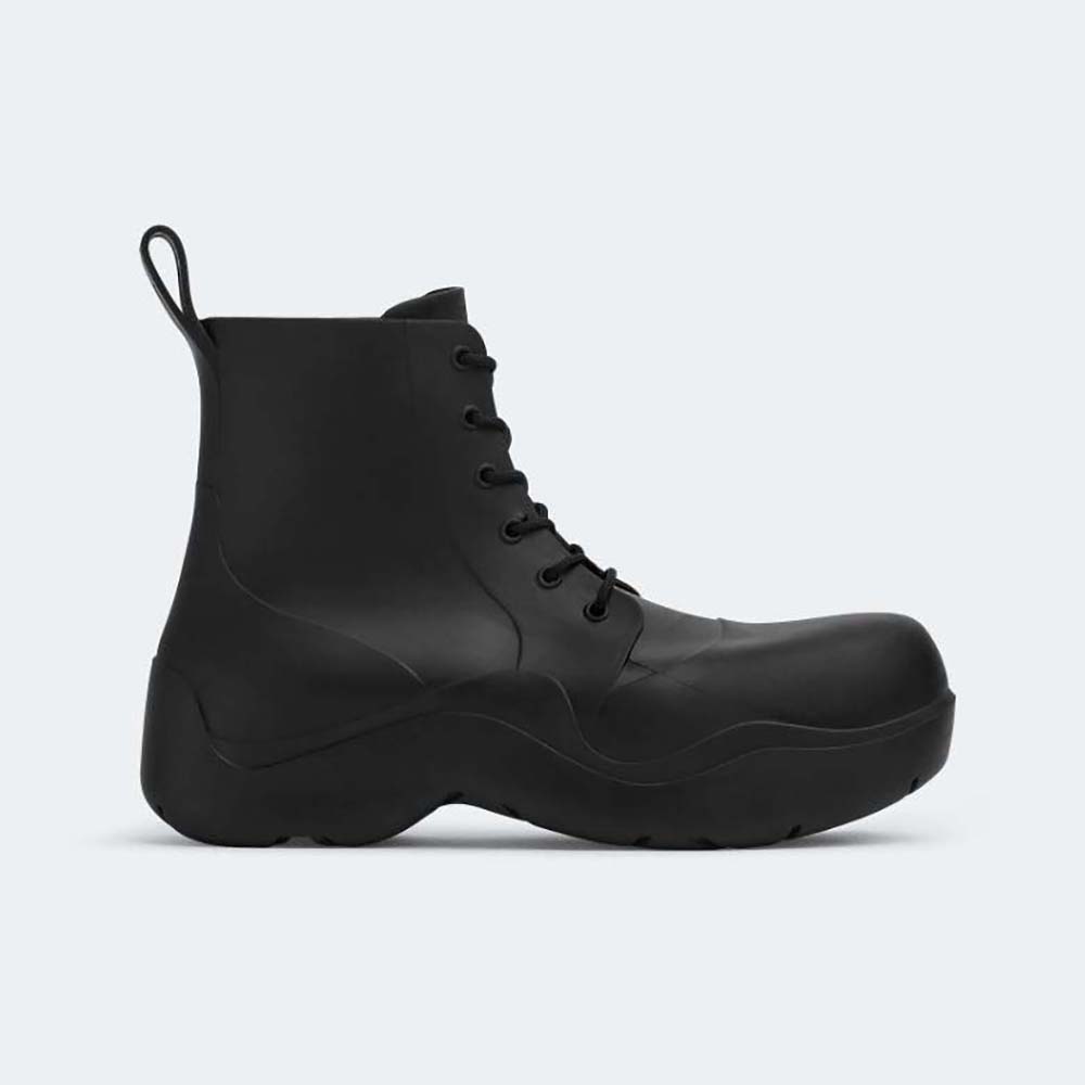 Side view of Bottega Veneta Unisex Puddle Lace-Up Ankle Boot-Black