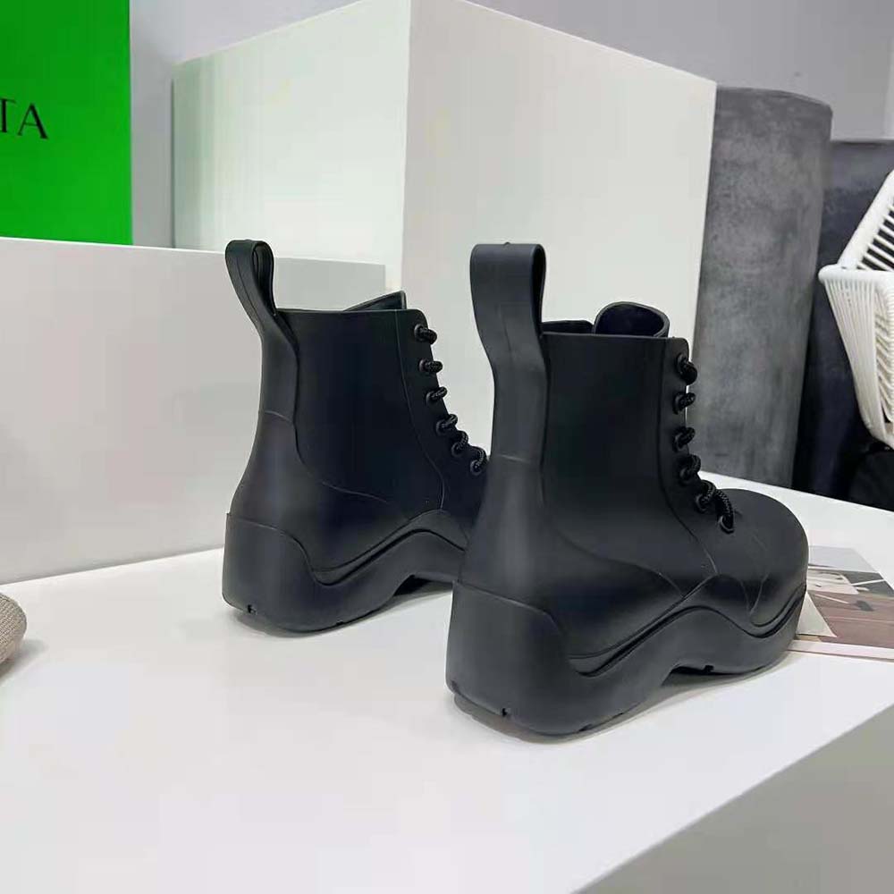 Bottega Veneta Unisex Puddle Lace-Up Ankle Boot-Black - image 9