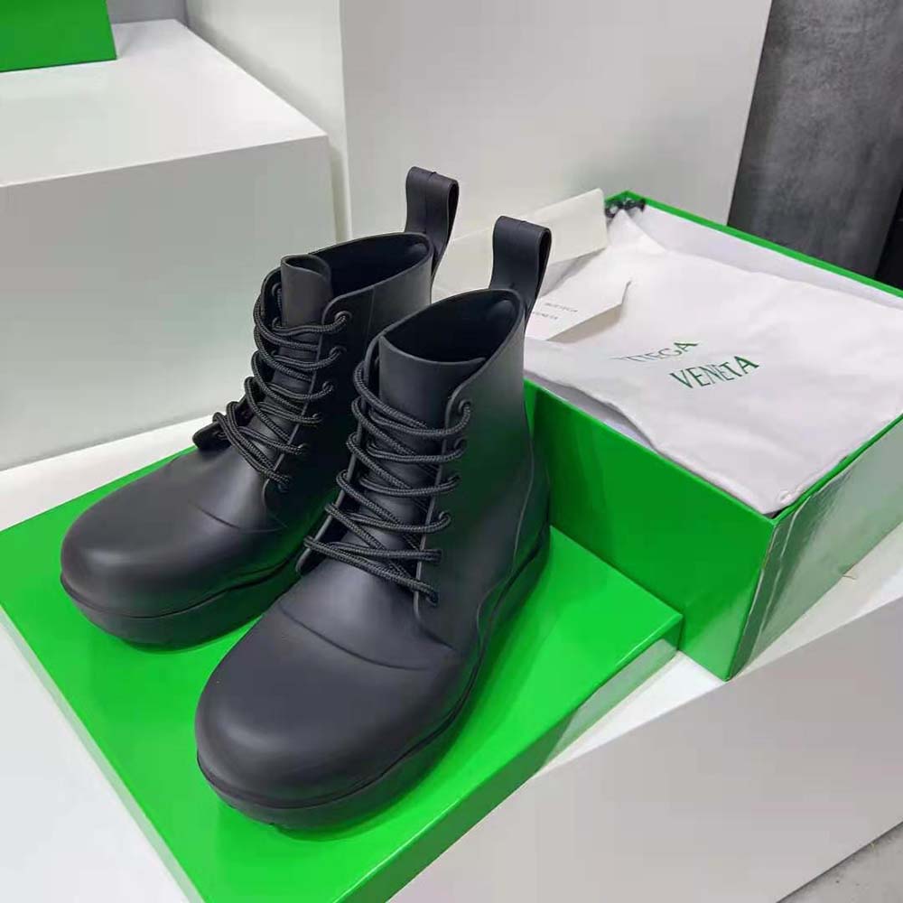 Bottega Veneta Unisex Puddle Lace-Up Ankle Boot-Black - image 5