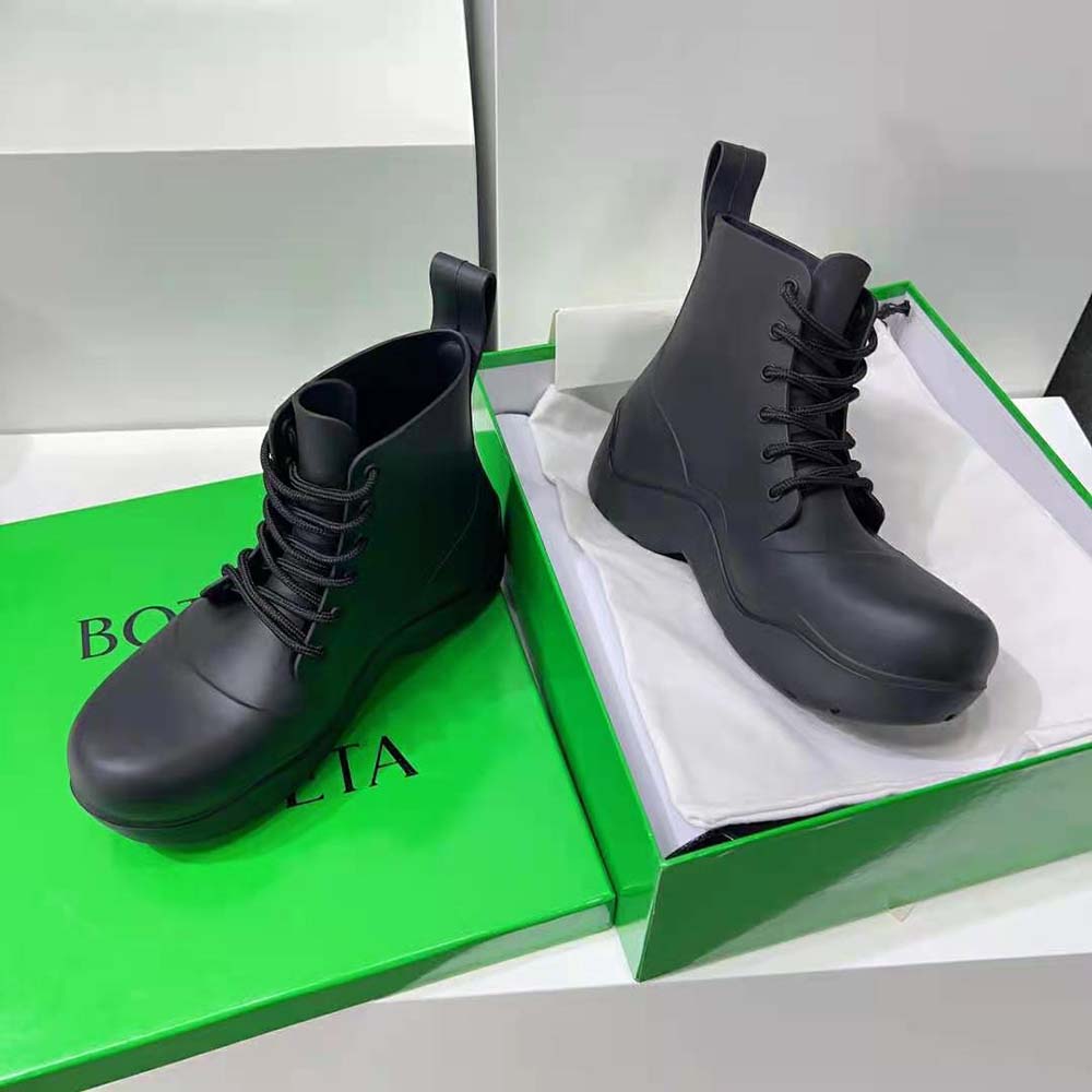 Bottega Veneta Unisex Puddle Lace-Up Ankle Boot-Black - image 8