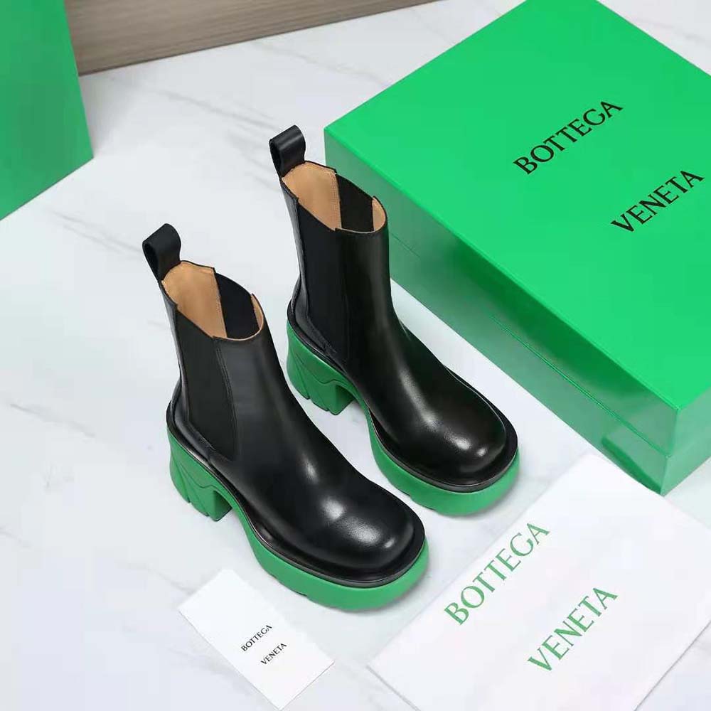 Bottega Veneta Women Flash Ankle Chelsea Boot Shearling-Green - image 5