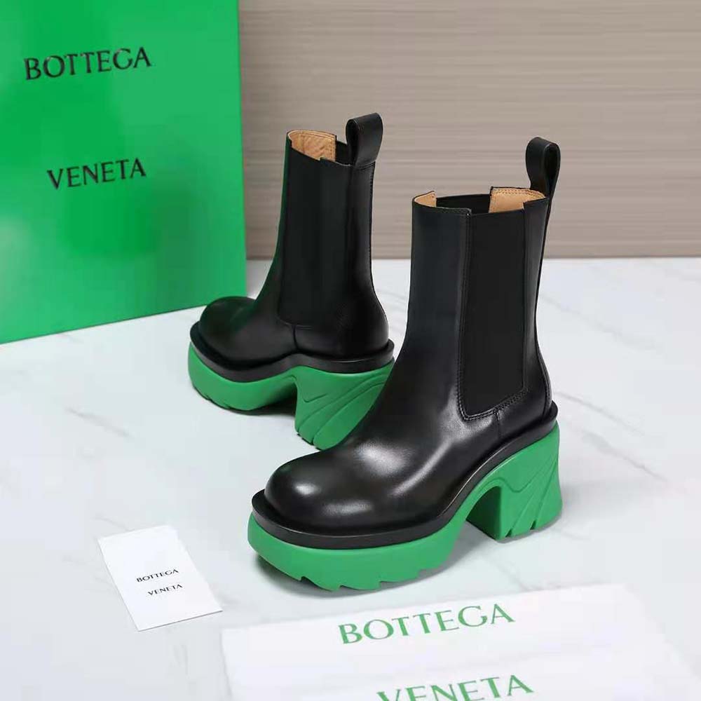 Bottega Veneta Women Flash Ankle Chelsea Boot Shearling-Green - image 6