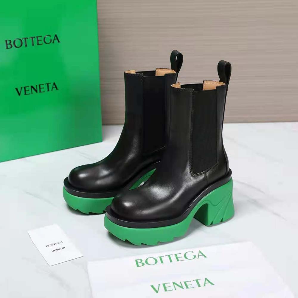 Bottega Veneta Women Flash Ankle Chelsea Boot Shearling-Green - image 4