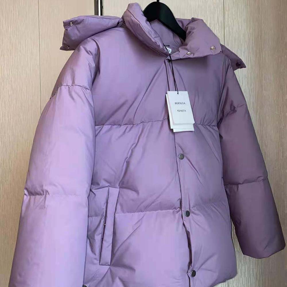 Side view highlighting silhouette and tonal hardware of Bottega Veneta Women Frosted Poplin Puffer Jacket-Purple