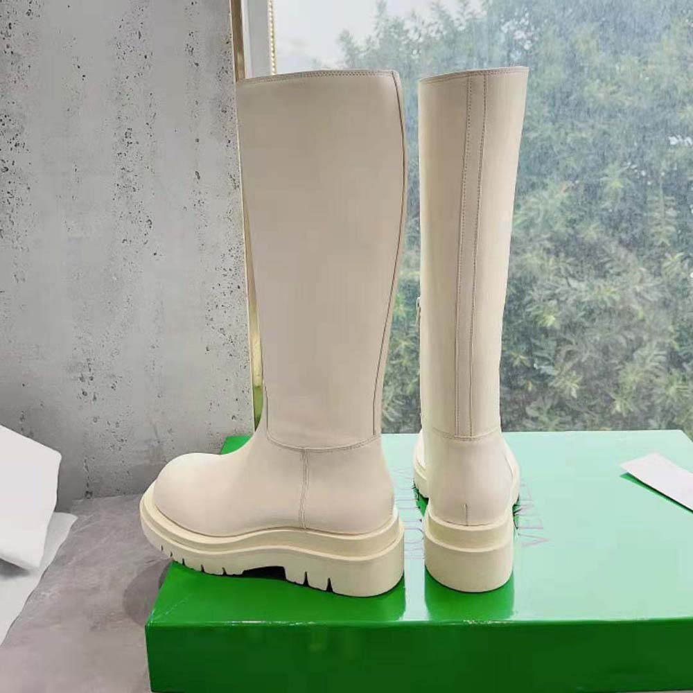 Bottega Veneta Women Lug Boot in Calfskin Leather-White - image 7