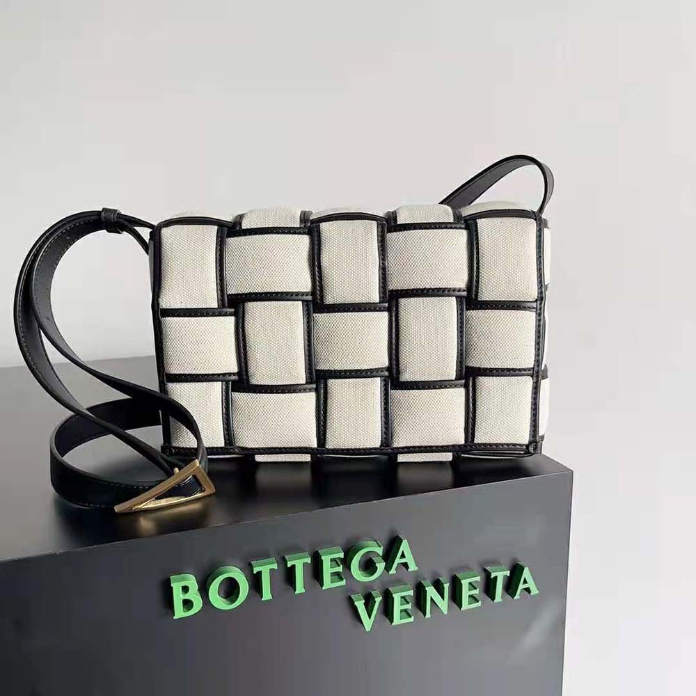 Close-up on padded intreccio weave detail of Bottega Veneta cross-body bag