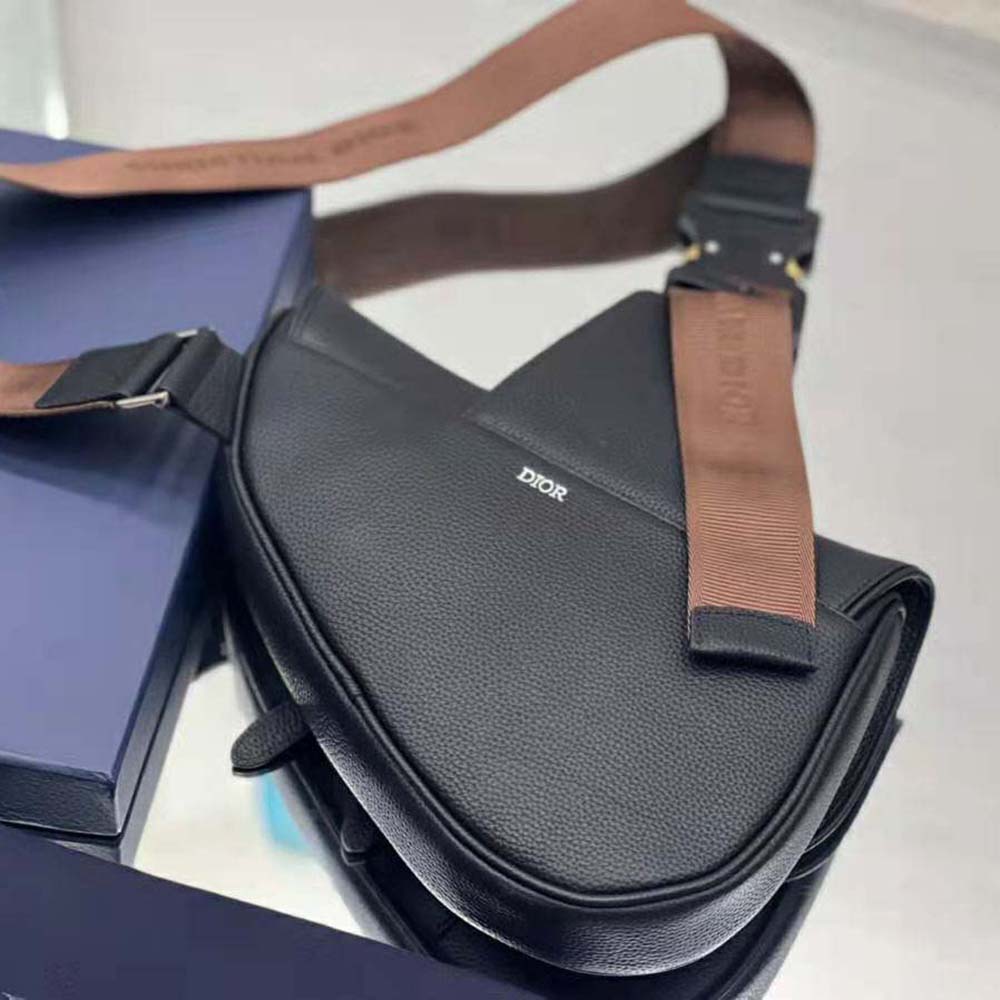 Dior Men Cactus Jack Dior Saddle Bag Black Grained Calfskin with Embroidered Signature - image 4