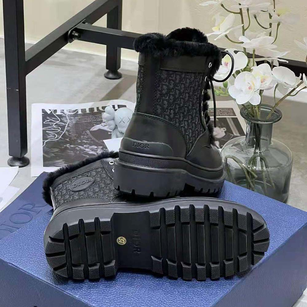 Dior Men Explorer Ankle Boot Black Smooth Calfskin and Dior Oblique Jacquard - image 9