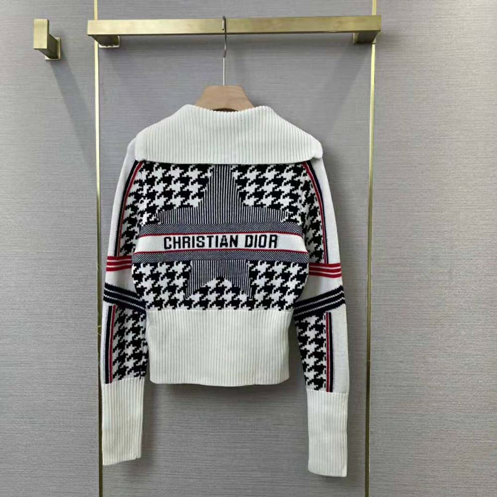 Side angle showing fitted silhouette of Dior Women Dioralps Short Cardigan