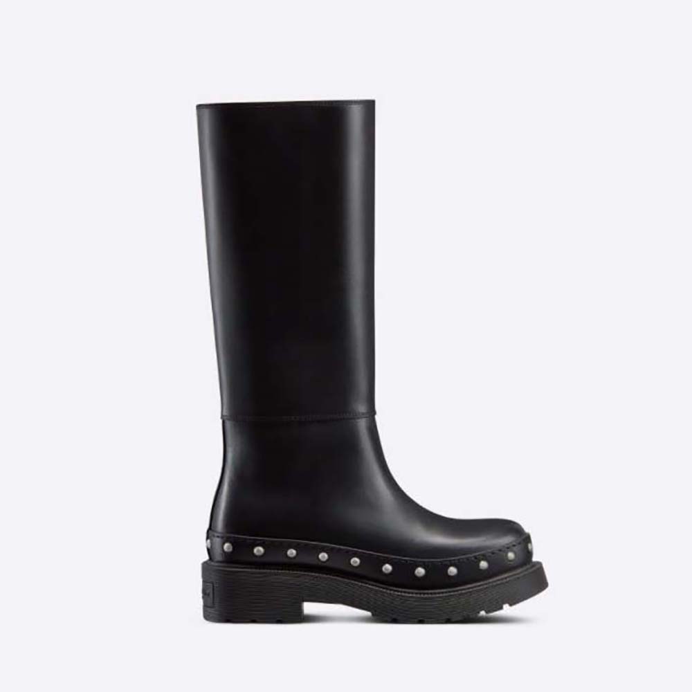 Side profile of Dior Women Diorquake Boot Black Calfskin showing chunky sole