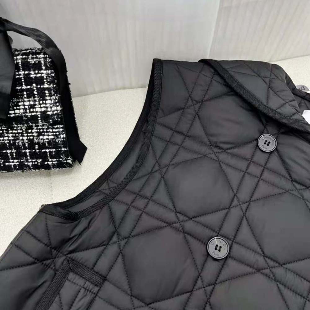 Dior Women Sleeveless Cropped Macrocannage Vest Navy Blue Quilted Technical Taffeta - image 7