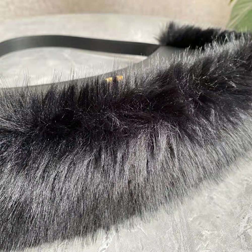 Fendi Women O’Lock Swing Black Fox Fur and Leather Pouch - image 5