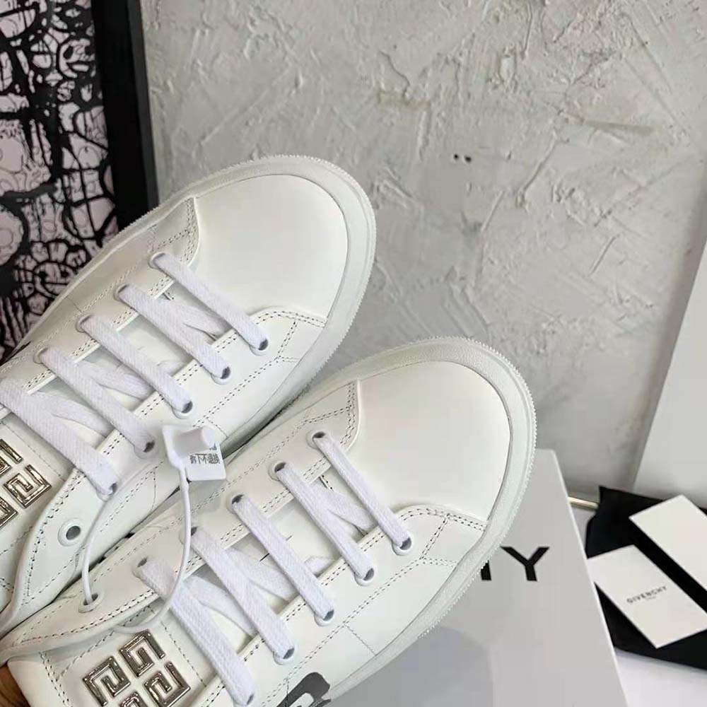 Givenchy Unisex Sneakers City Sport in Leather with Tag Effect 4G Print-Black - image 5