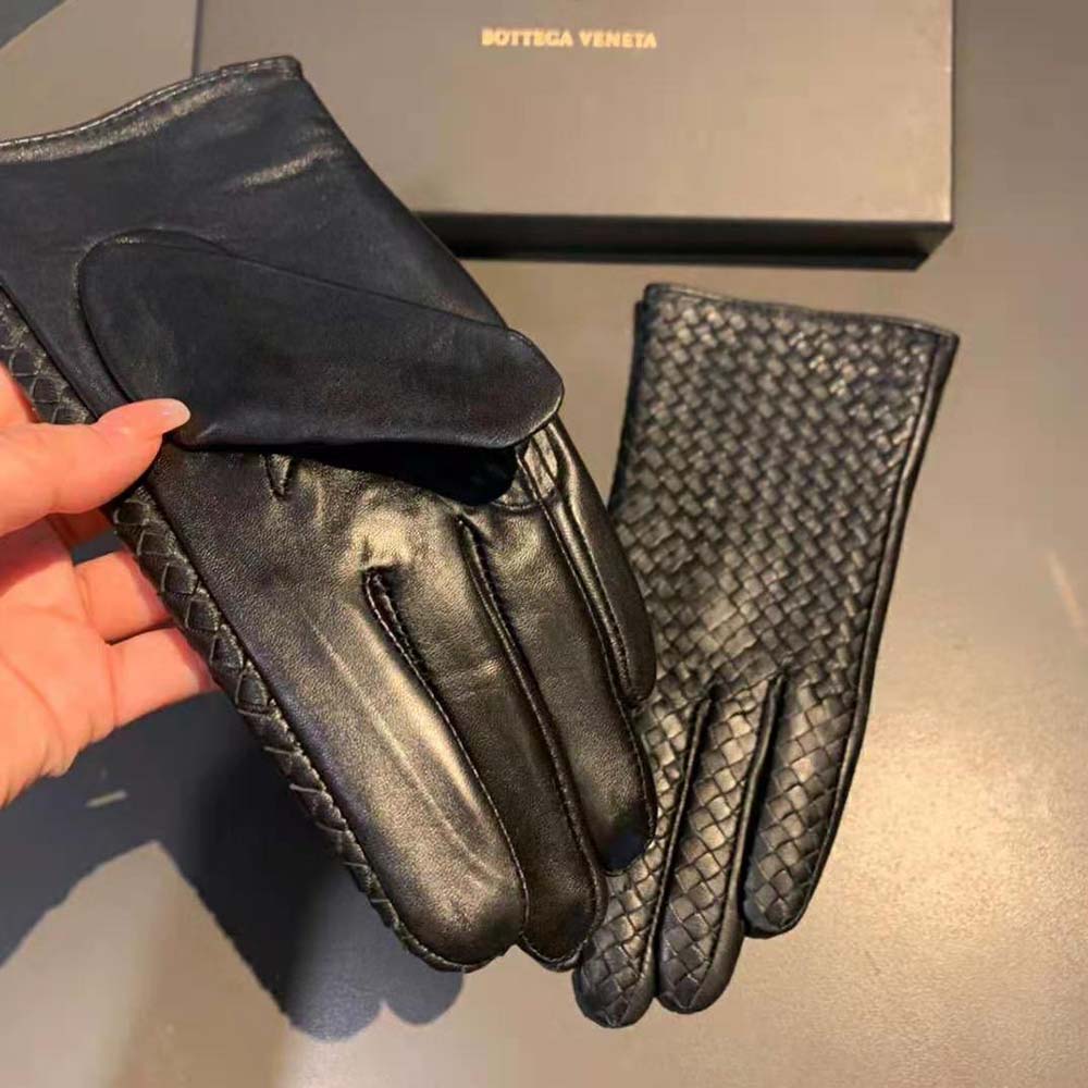 Side angle showing slim silhouette of Bottega Veneta leather gloves