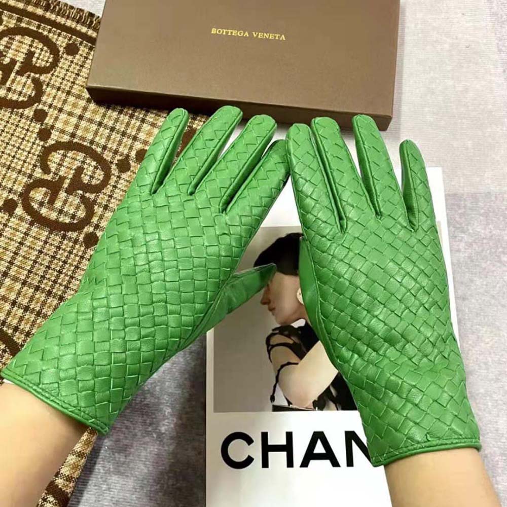 Bottega Veneta Women Intrecciato Leather Gloves-Green - image 4
