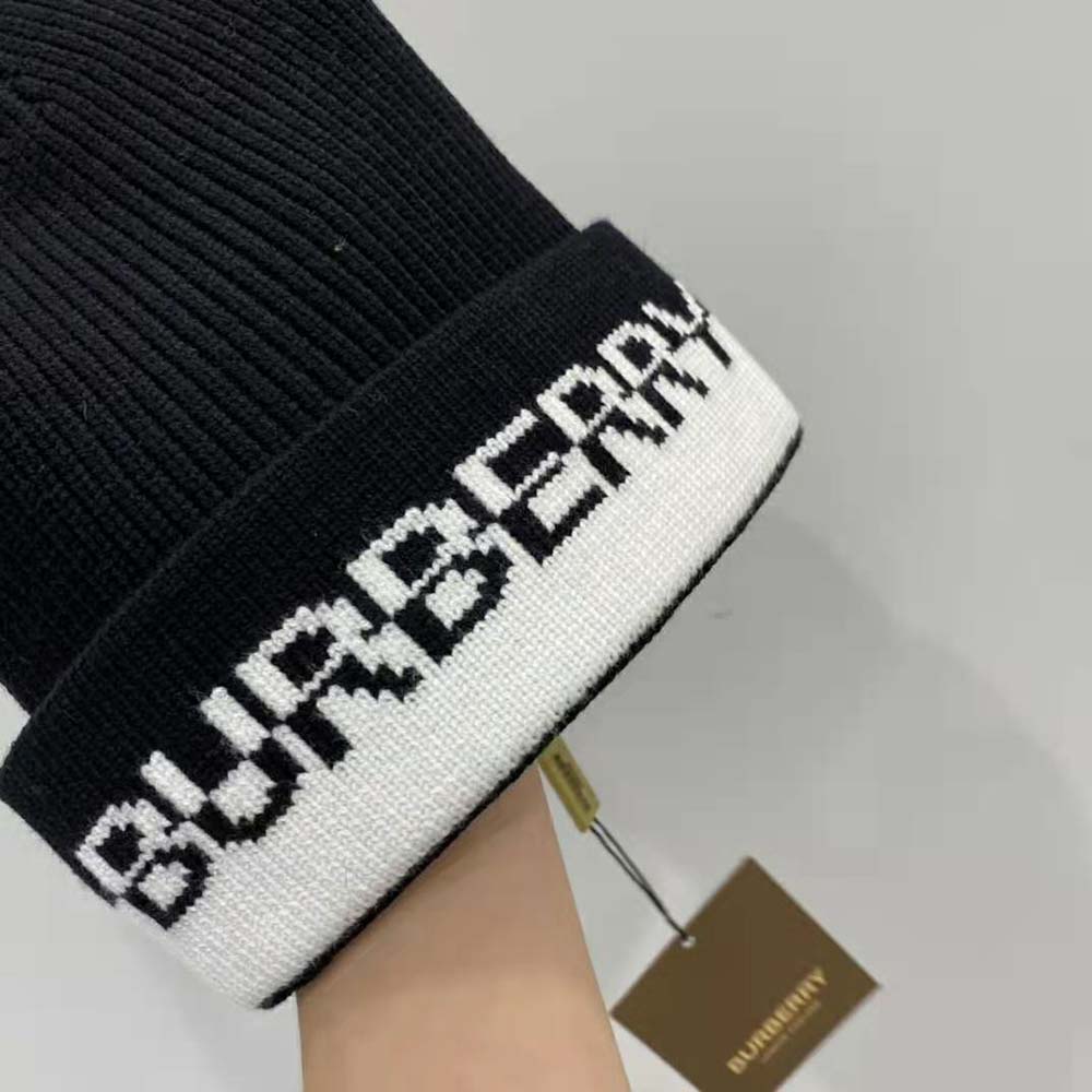 Burberry Unisex Logo Intarsia Cashmere Beanie-Black - image 8