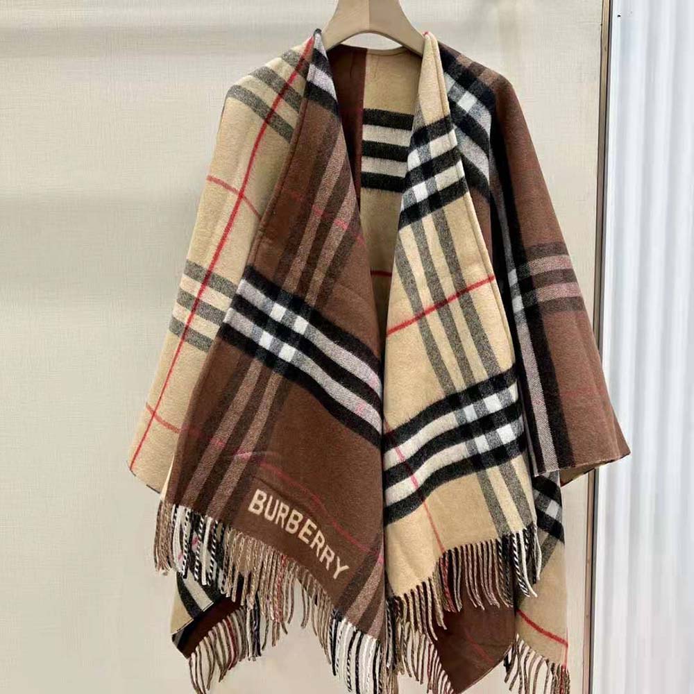 Close-up of signature Burberry check lining inside the wool cashmere cape