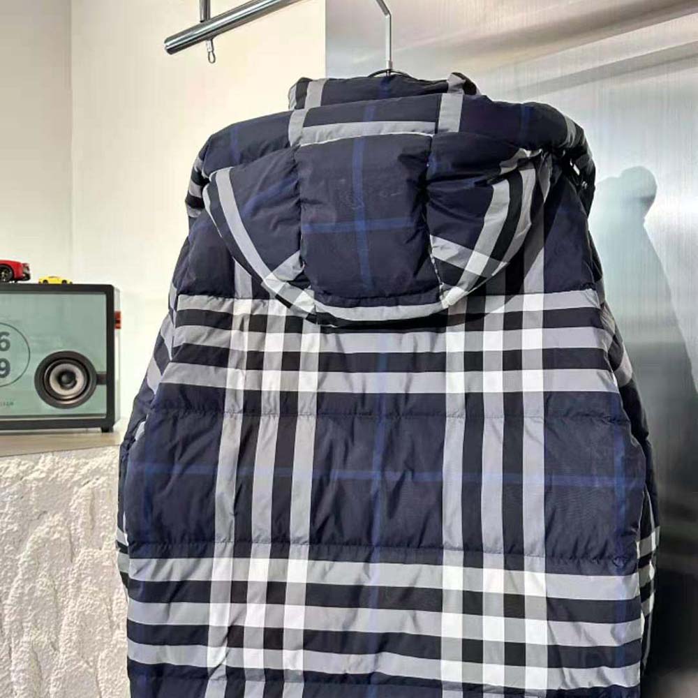 Burberry Women Detachable Hood Night Check Puffer Jacket - image 7