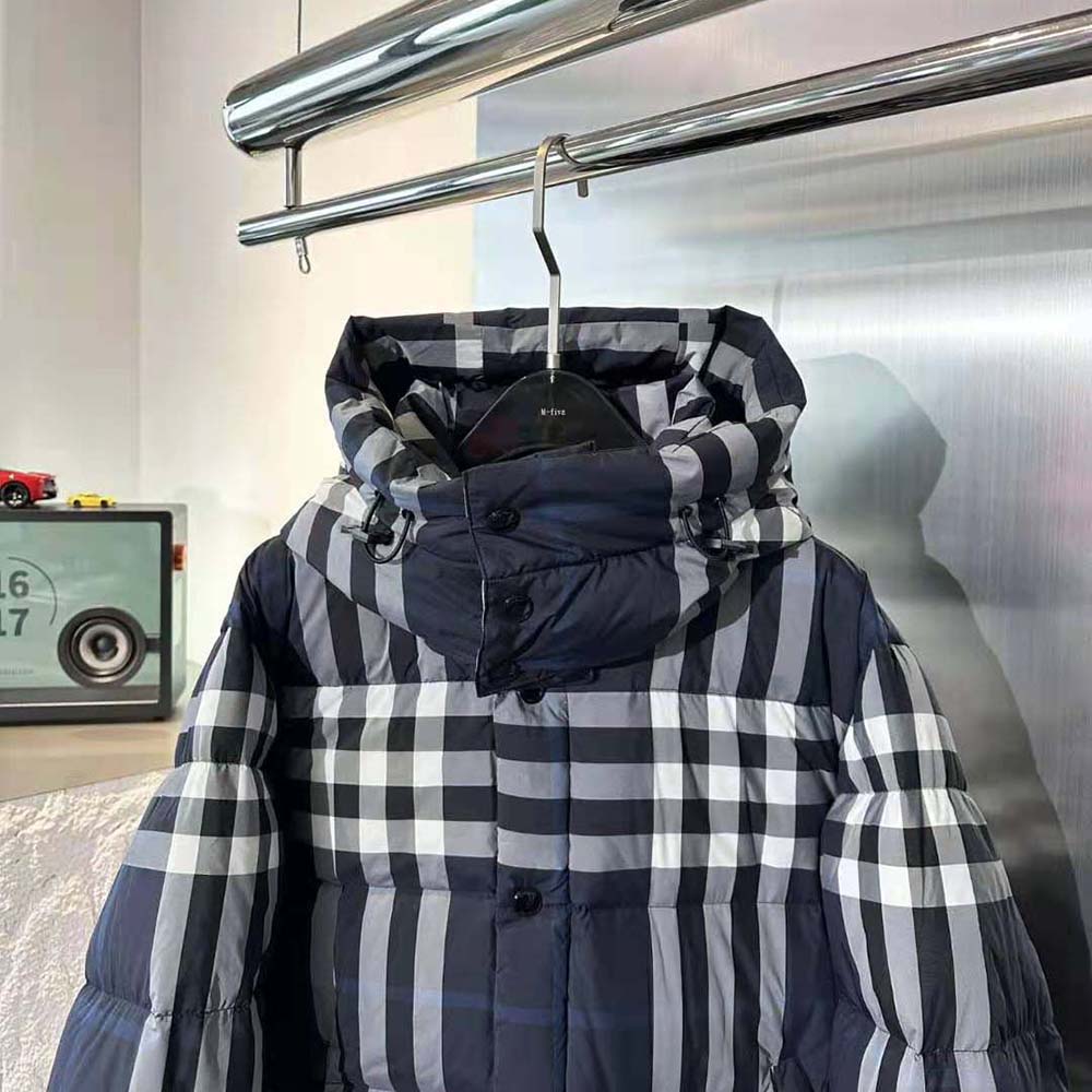 Burberry Women Detachable Hood Night Check Puffer Jacket - image 5