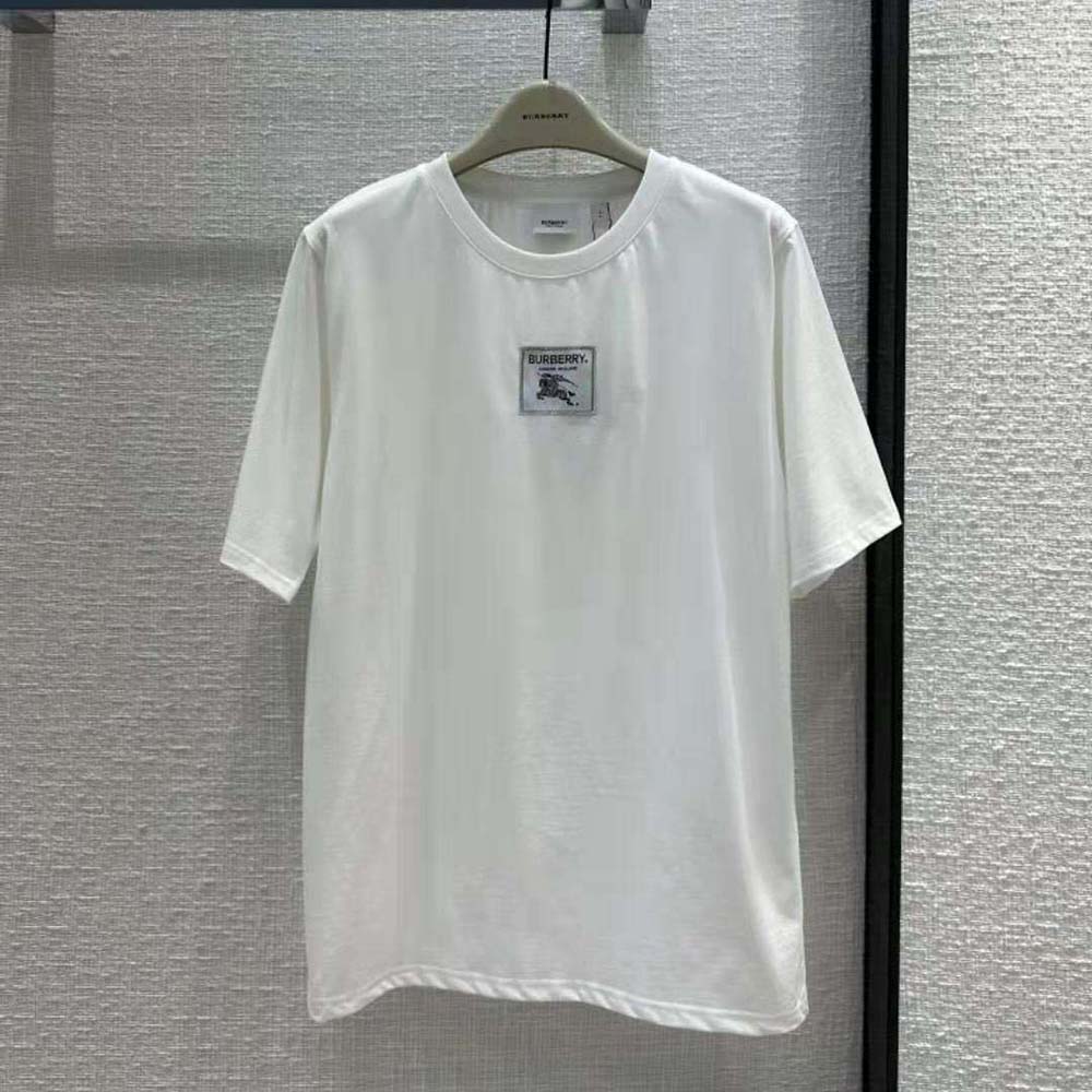 Close-up of Prorsum label on Burberry Men Prorsum Label Cotton T-shirt-White
