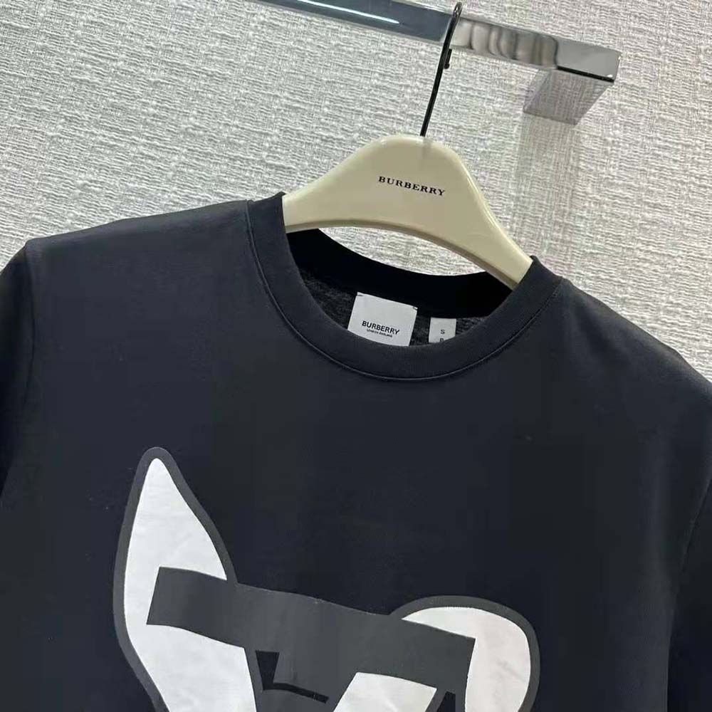 Burberry Men Rabbit Print Cotton T-shirt-Black - image 5