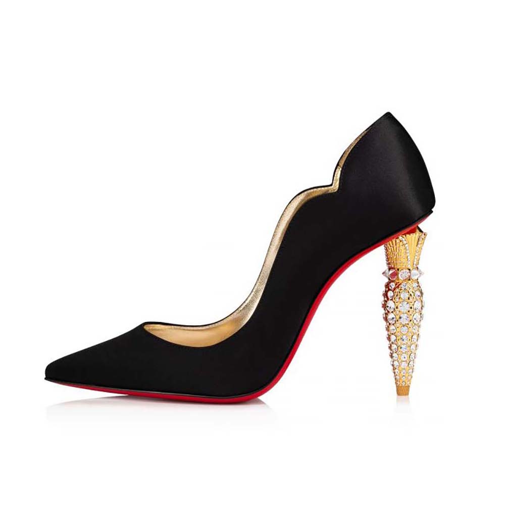 Side view of Christian Louboutin Women Lipstrass Pump black patent leather