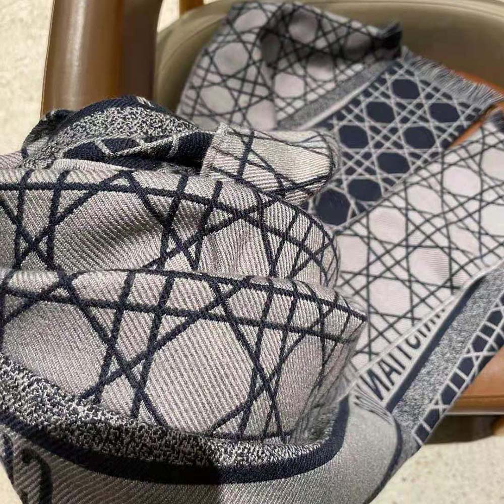 Dior Women Cannage Scarf Navy Blue and Gray Cashmere and Virgin Wool - image 4