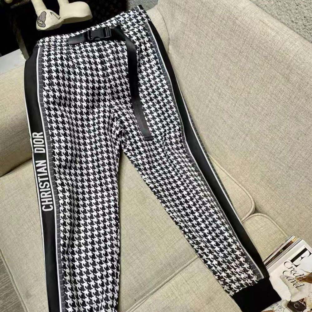 Close-up of quilting and houndstooth pattern on Dior Women DiorAlps Capsule jacket
