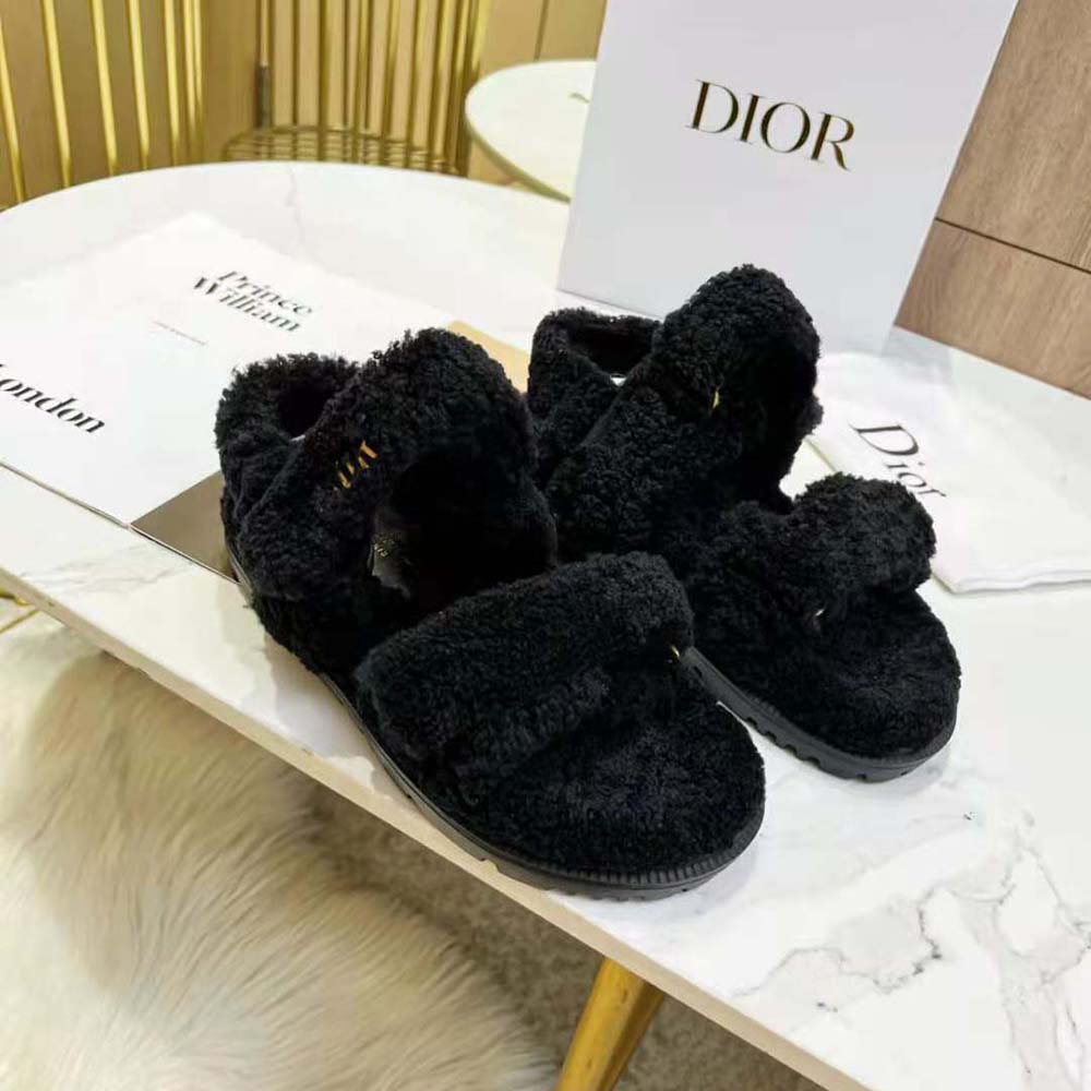 Top view highlighting open-toe design of Dior Women Dioract Sandal