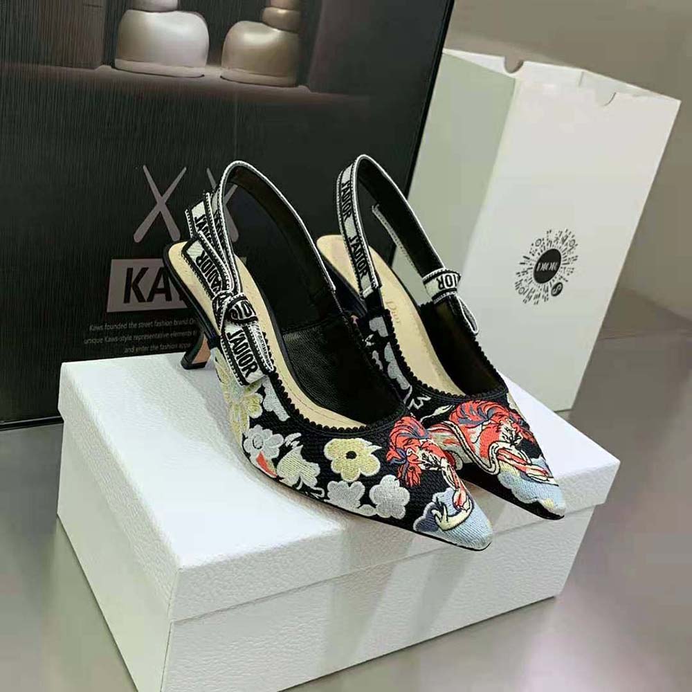 Top view showing adjustable strap of Dior Women J’adior Slingback Pump