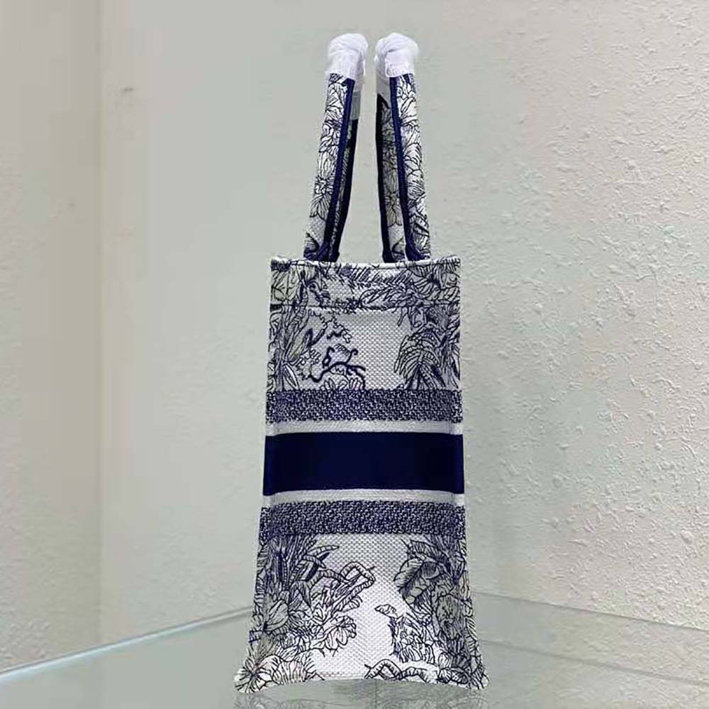 Dior Women Medium Dior Book Tote White and Blue Rêve D’Infini Embroidery - image 6