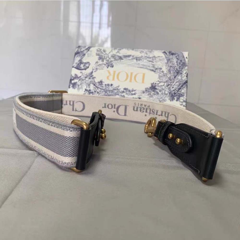 Dior Women Shoulder Strap with Ring Gray ‘CHRISTIAN DIOR PARIS’ Embroidery - image 4