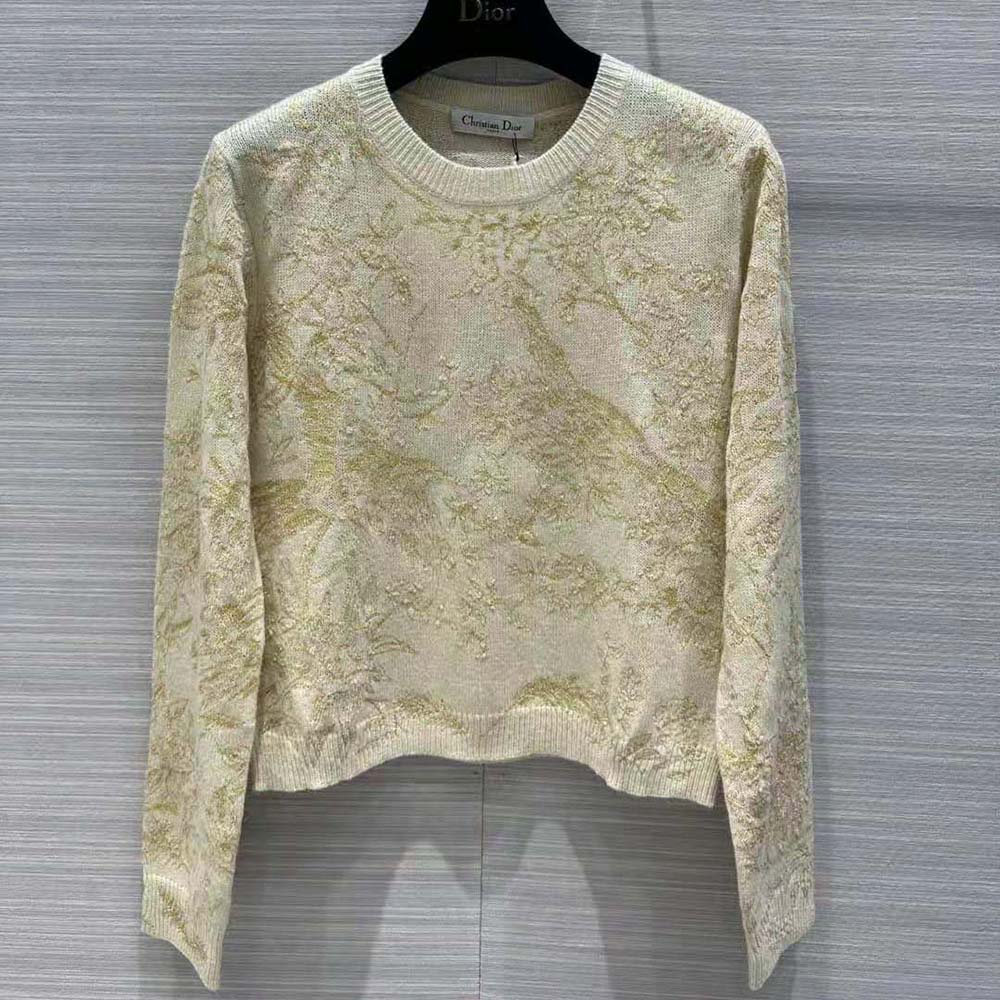 Close-up of gold-tone metallic embroidery on Dior Women Sweater Jardin D’Hiver motif