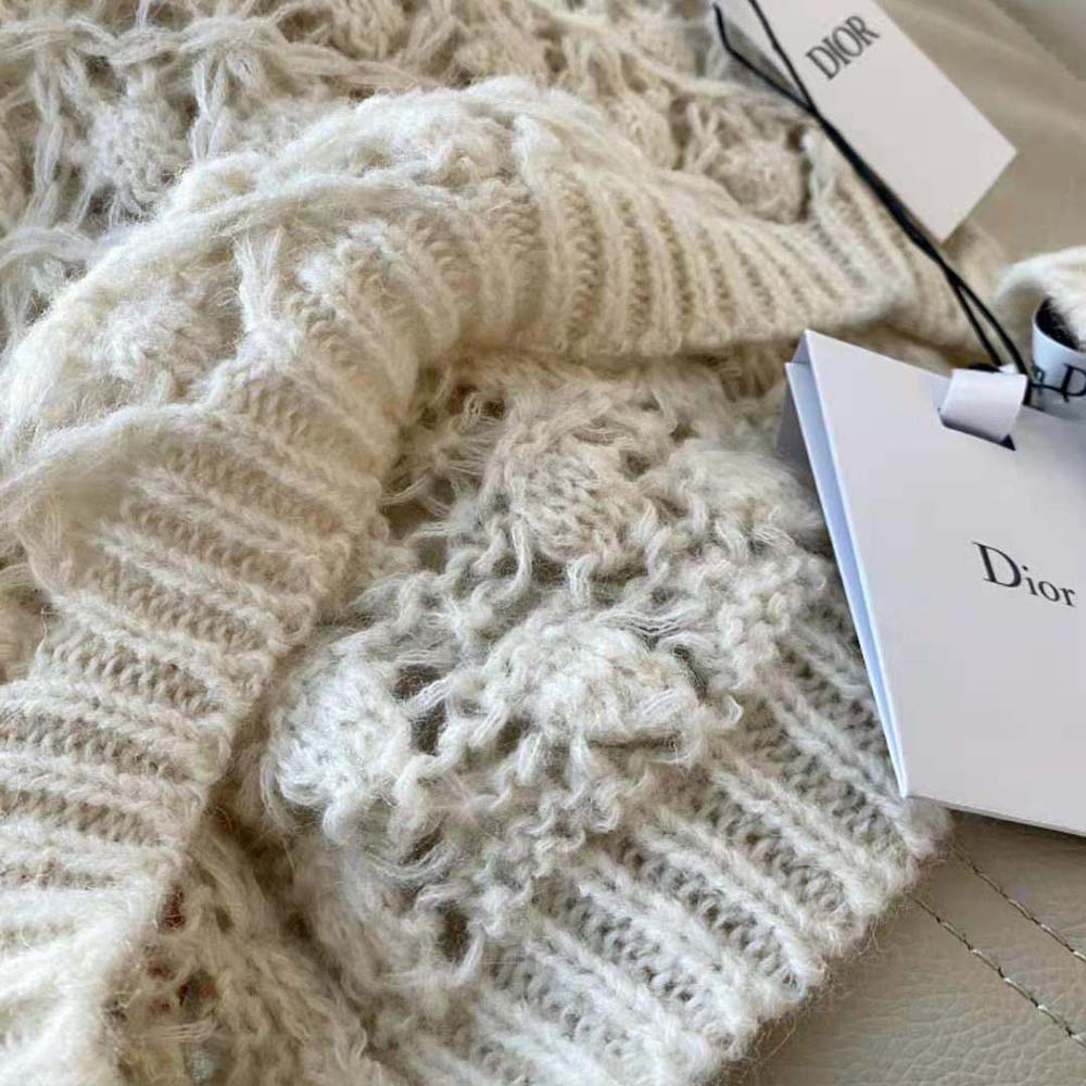 Dior Women Twin-Set Ecru Cashmere Silk and Mohair Knit - image 10