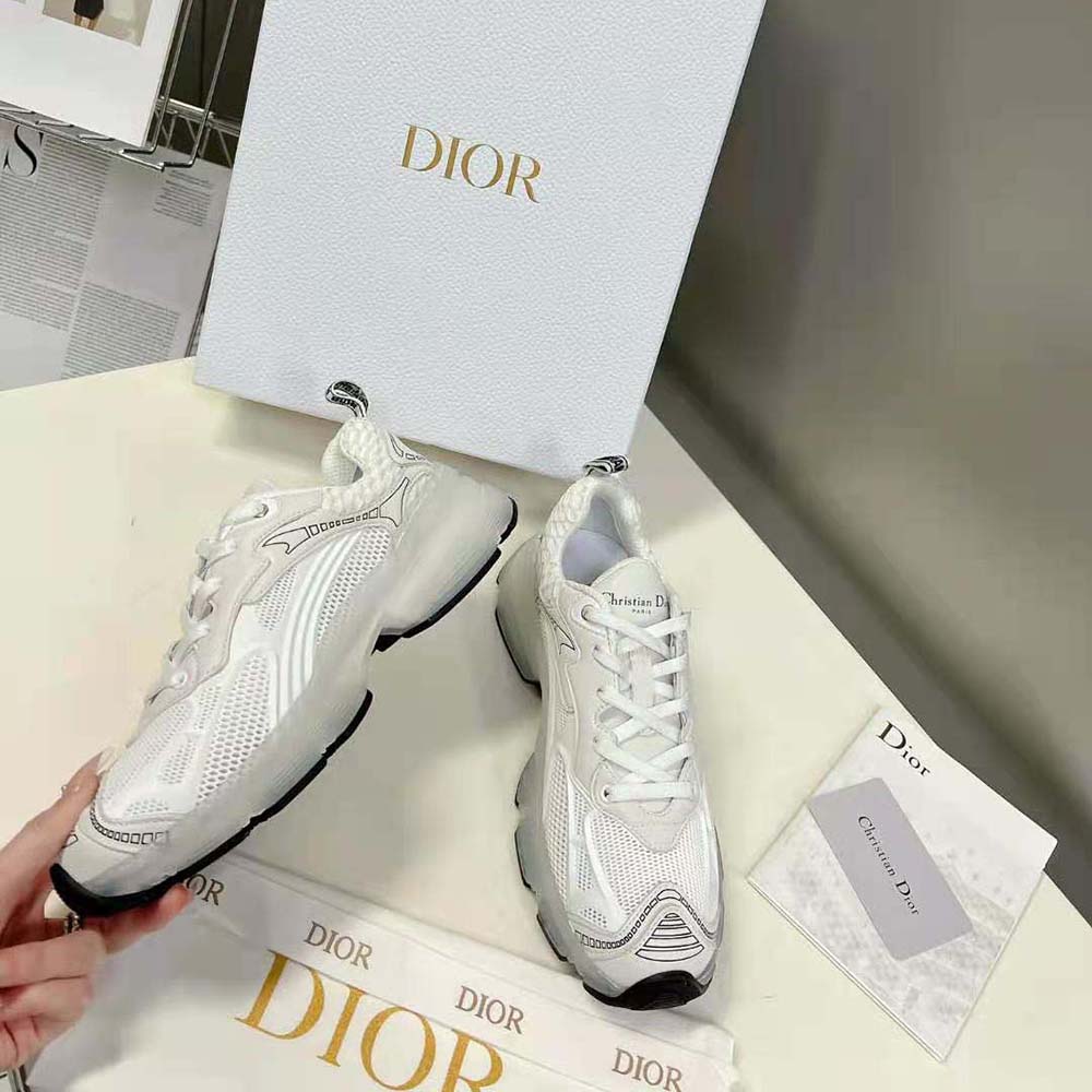 Top angle showing laces and rubber sole of Dior Women Vibe Sneaker White