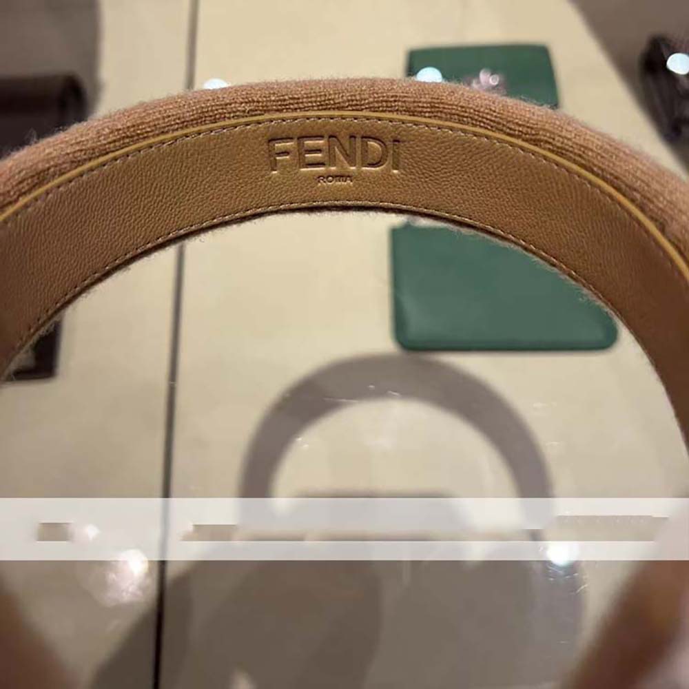 Fendi Women Dove Gray Cashmere Earmuffs - image 4