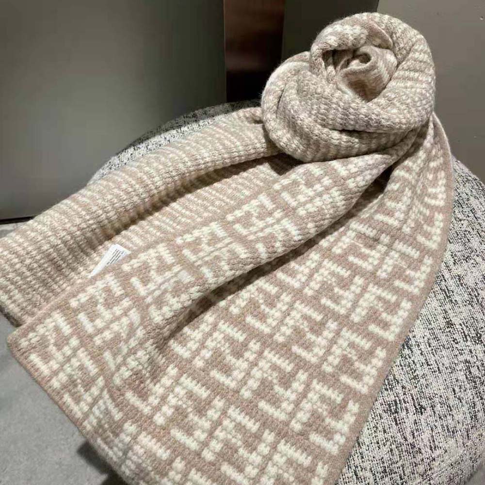 Close-up detail of FF logo woven into Fendi Women FF Scarf