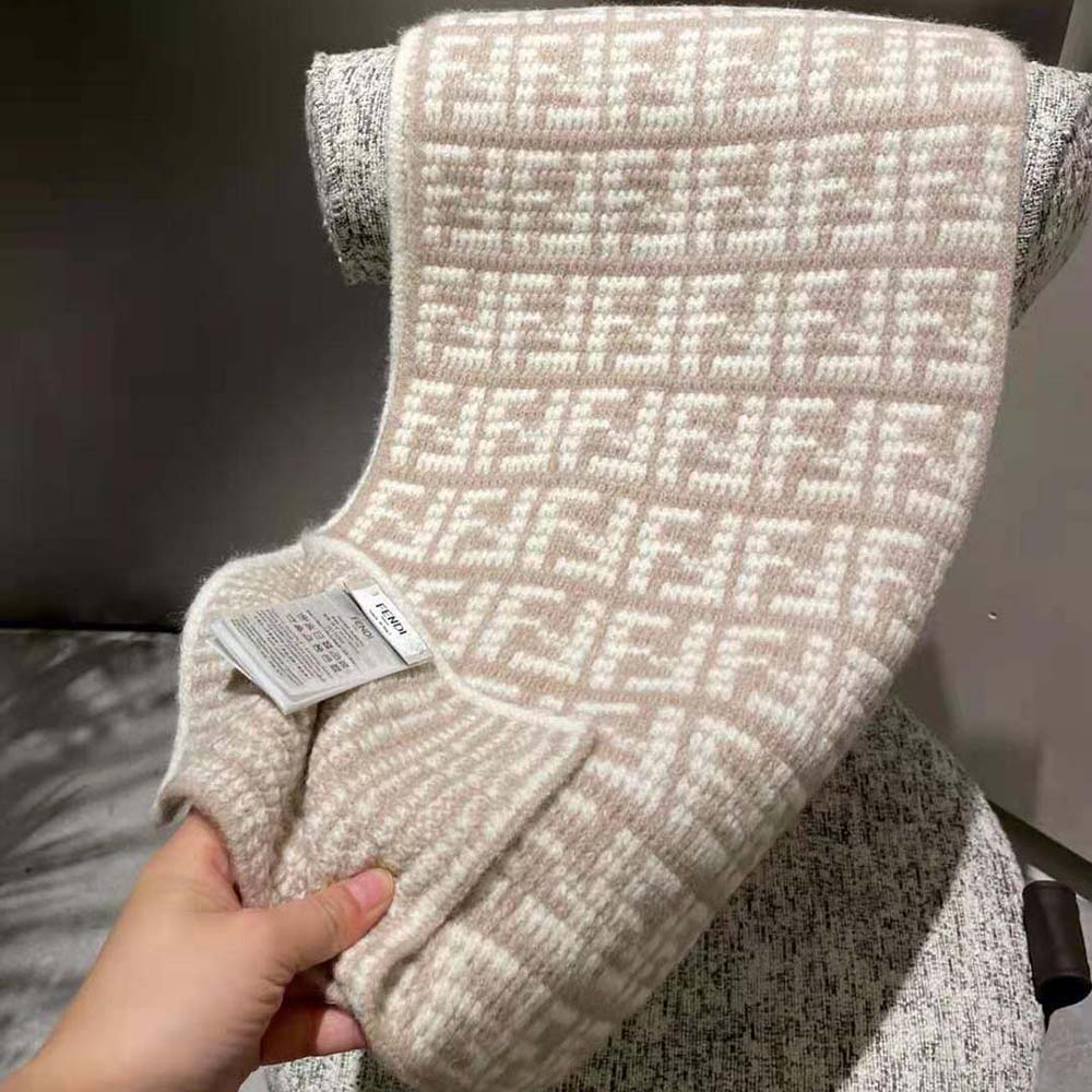 Fendi Women FF Scarf Dove Gray Cashmere Scarf - image 5
