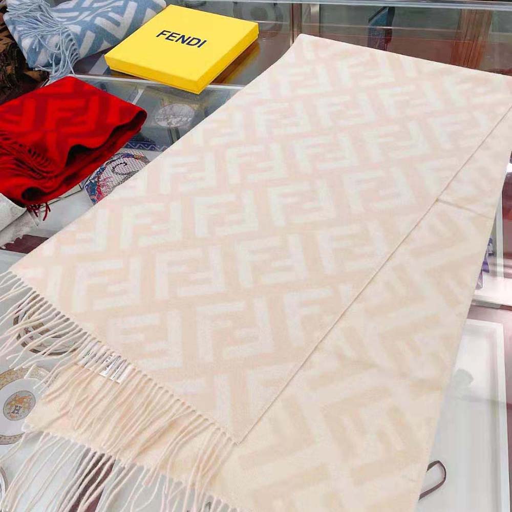 Fendi Women FF Scarf Pale Pink Cashmere Scarf - image 4