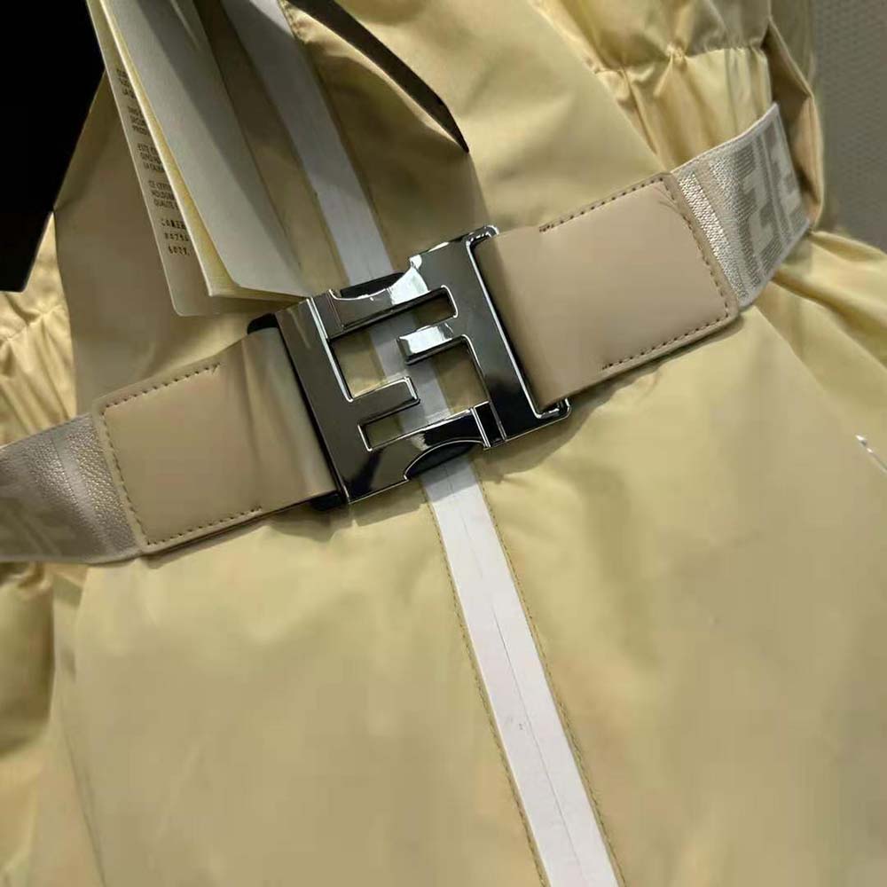 Fendi Women Ski Jacket in White Nylon - image 7