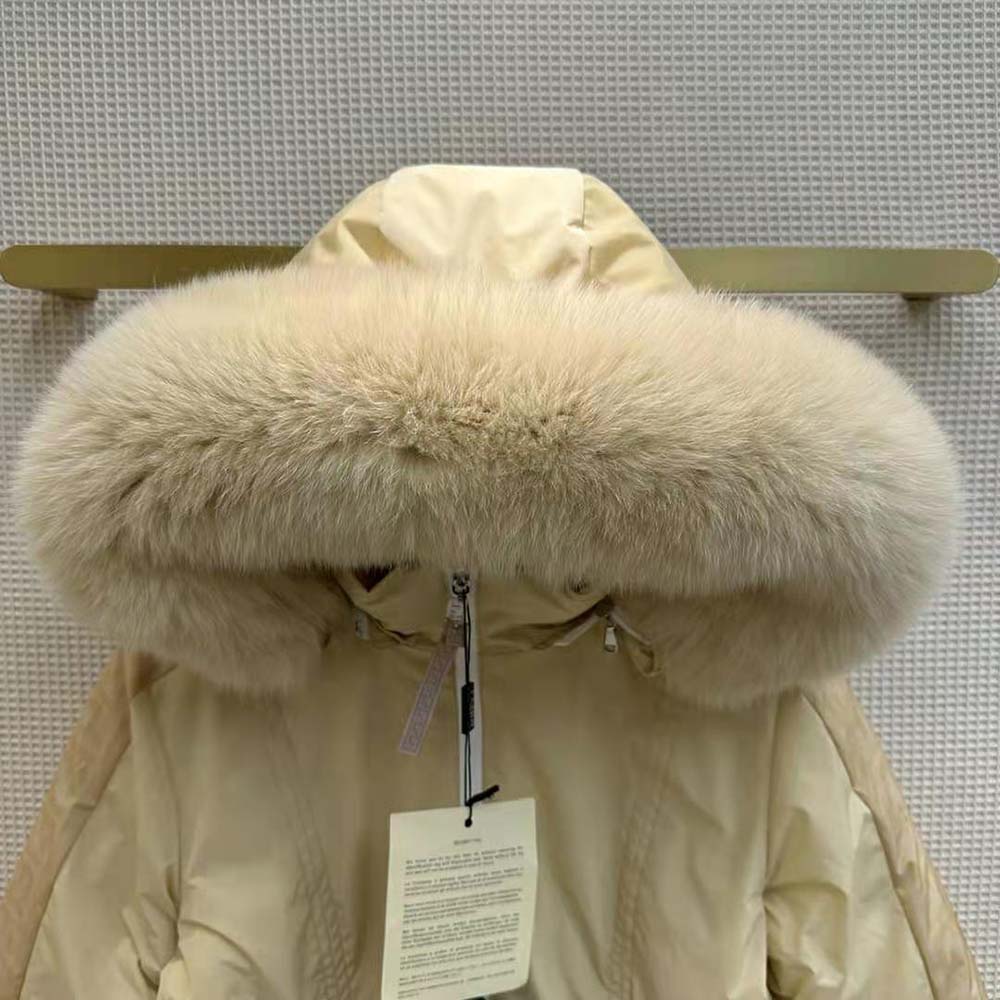Fendi Women Ski Jacket in White Nylon - image 6