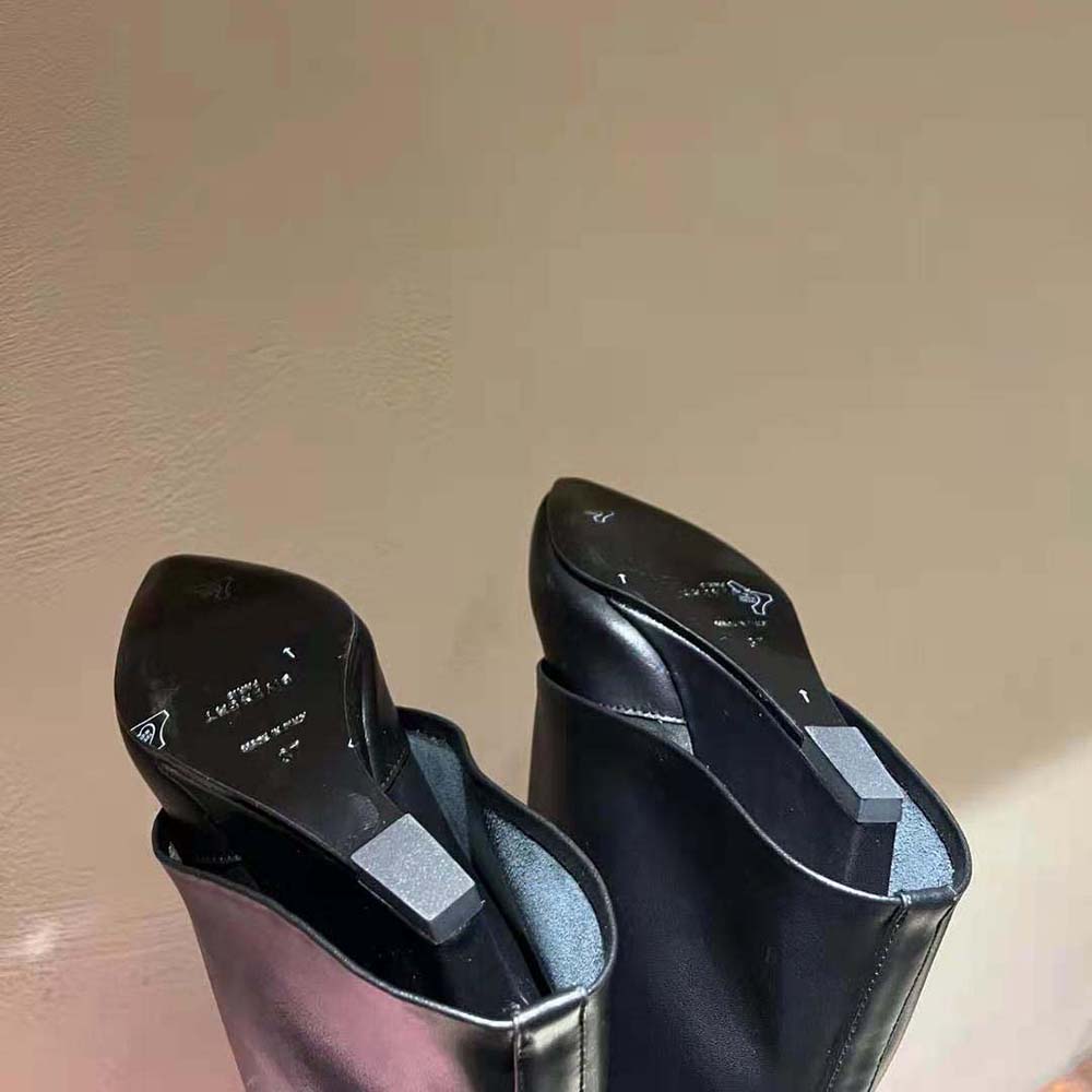 Givenchy Women Shark Lock Ankle Boots in Leather-Black - image 10